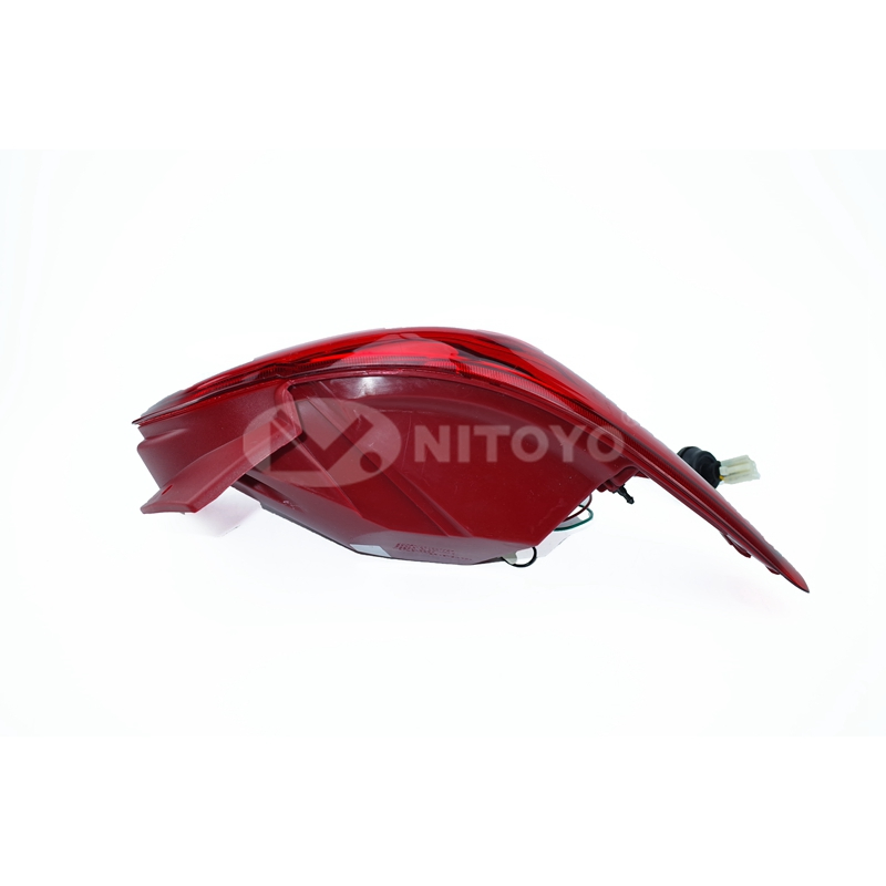 NITTOYO Tail Lamp Sedan 92401-B4400 for Hyundai i10 2014