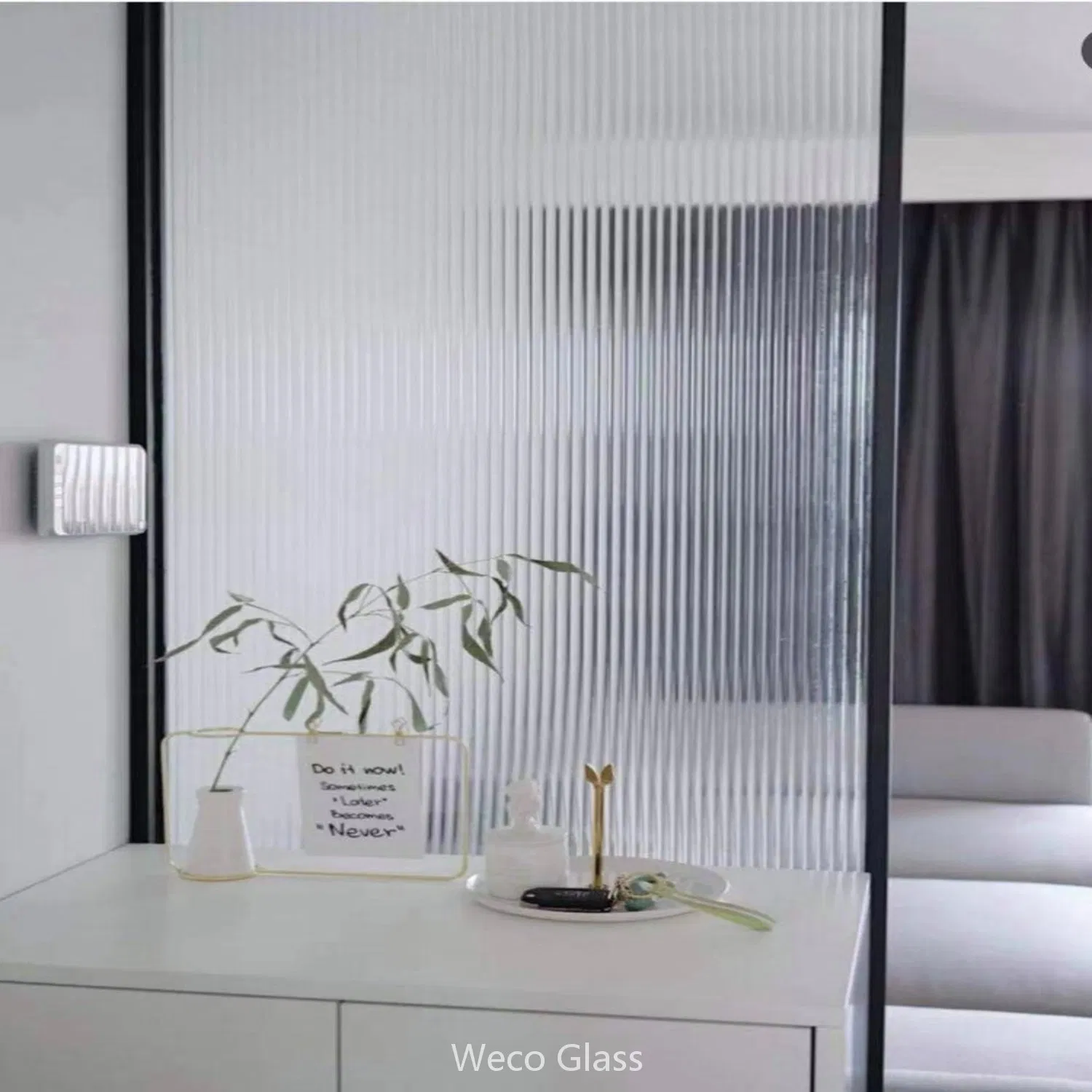 4-10mm Ultra Clear Moru Patterned Acid-Etched Glass with Excellent Light Transmission