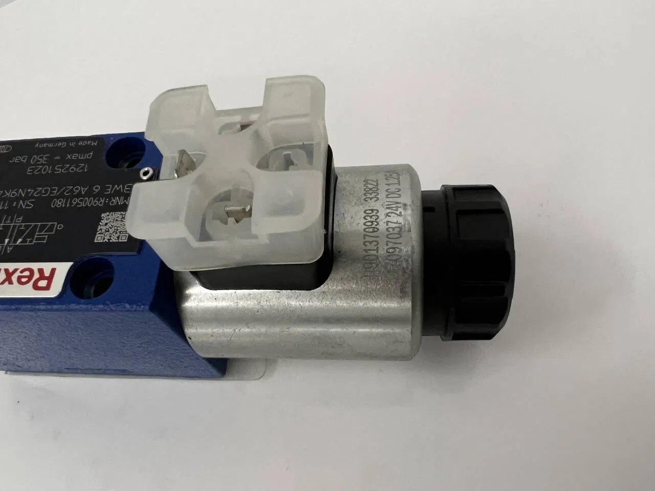 Гидравлический клапан Rexroth 3WE 6 A62