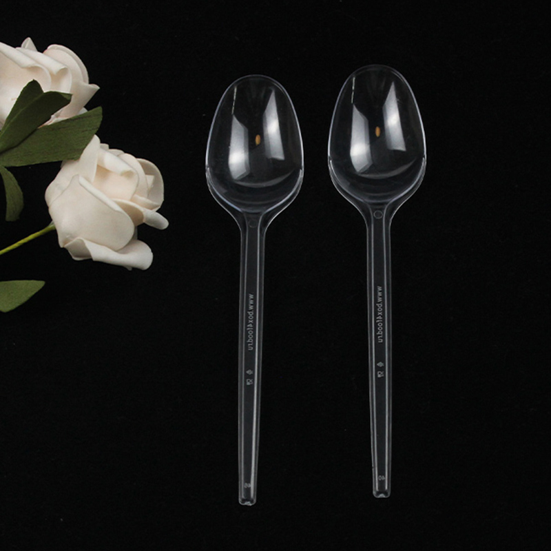 Disposable Plastic Cutlery 165mm Length PS Plastic Spoon Customizable for Dinner