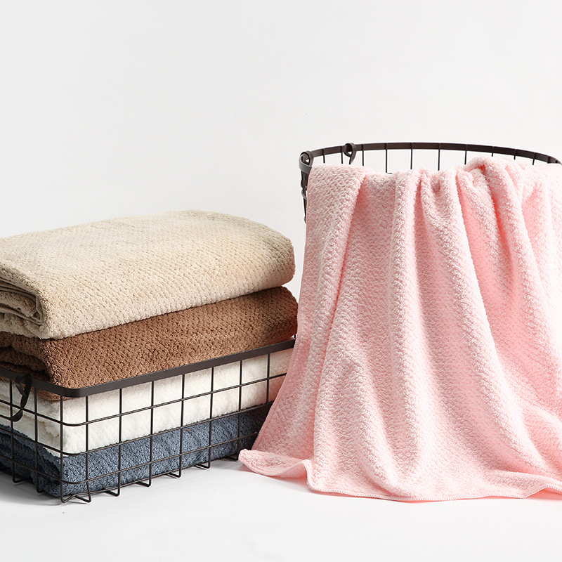 High Quality Soft Quick-Dry Hotel Home Beach Use Fashion Bathtowel Custom Design