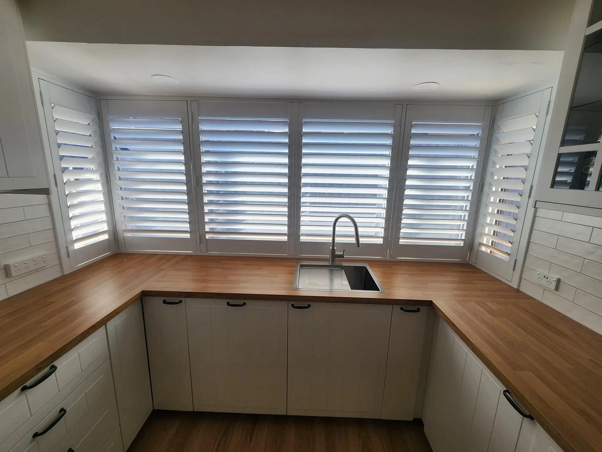 PVC Plantation Shutters for Indoor Home Sunshade Eco-Friendly PVC Windows Kitchen Room Windows Door