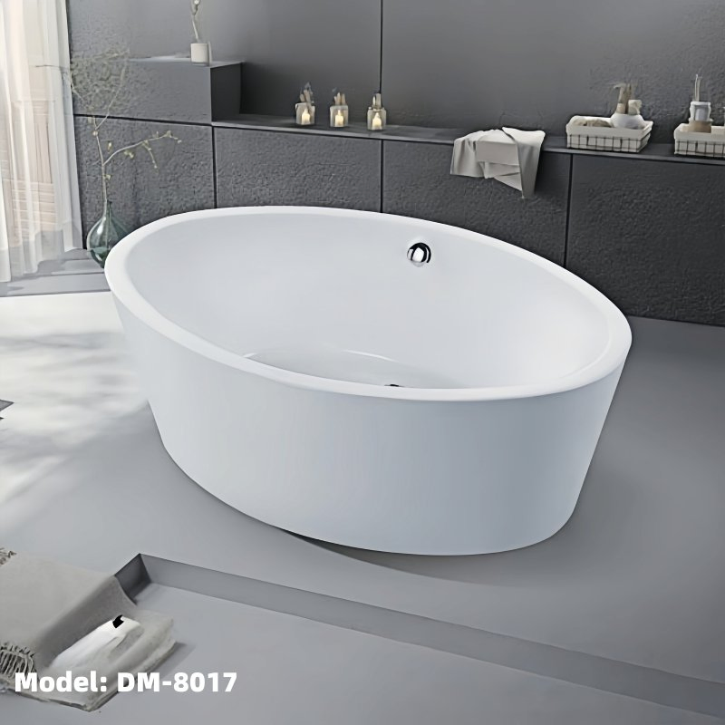 Роскошная отдельностоящая ванна с гидромассажем