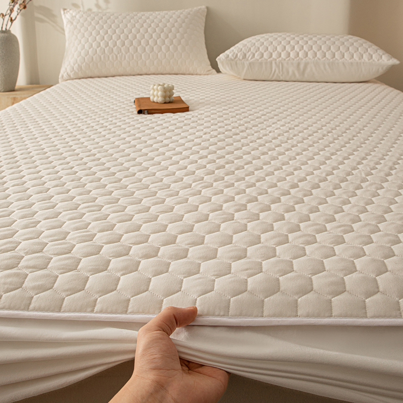 Microfiber Quilted TPU Laminated Waterproof Mattress Protector Fitted Sheet Bed Sheet