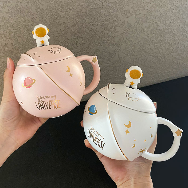 Cute Astronaut Mug with Lid and Spoon Kawaii Cup Novelty Mug for Coffee Tea and Milk
