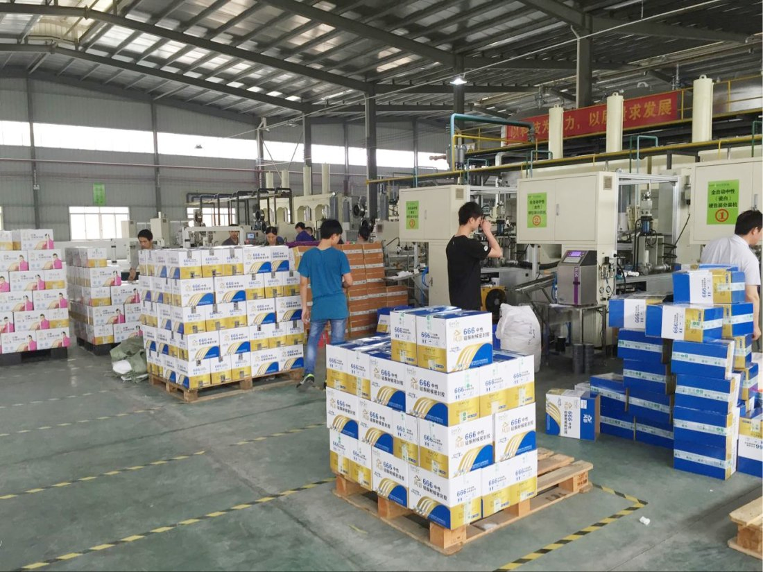 Automotive Construction Gap Filler PU Windshield Glass Polyurethane Sealant Glue