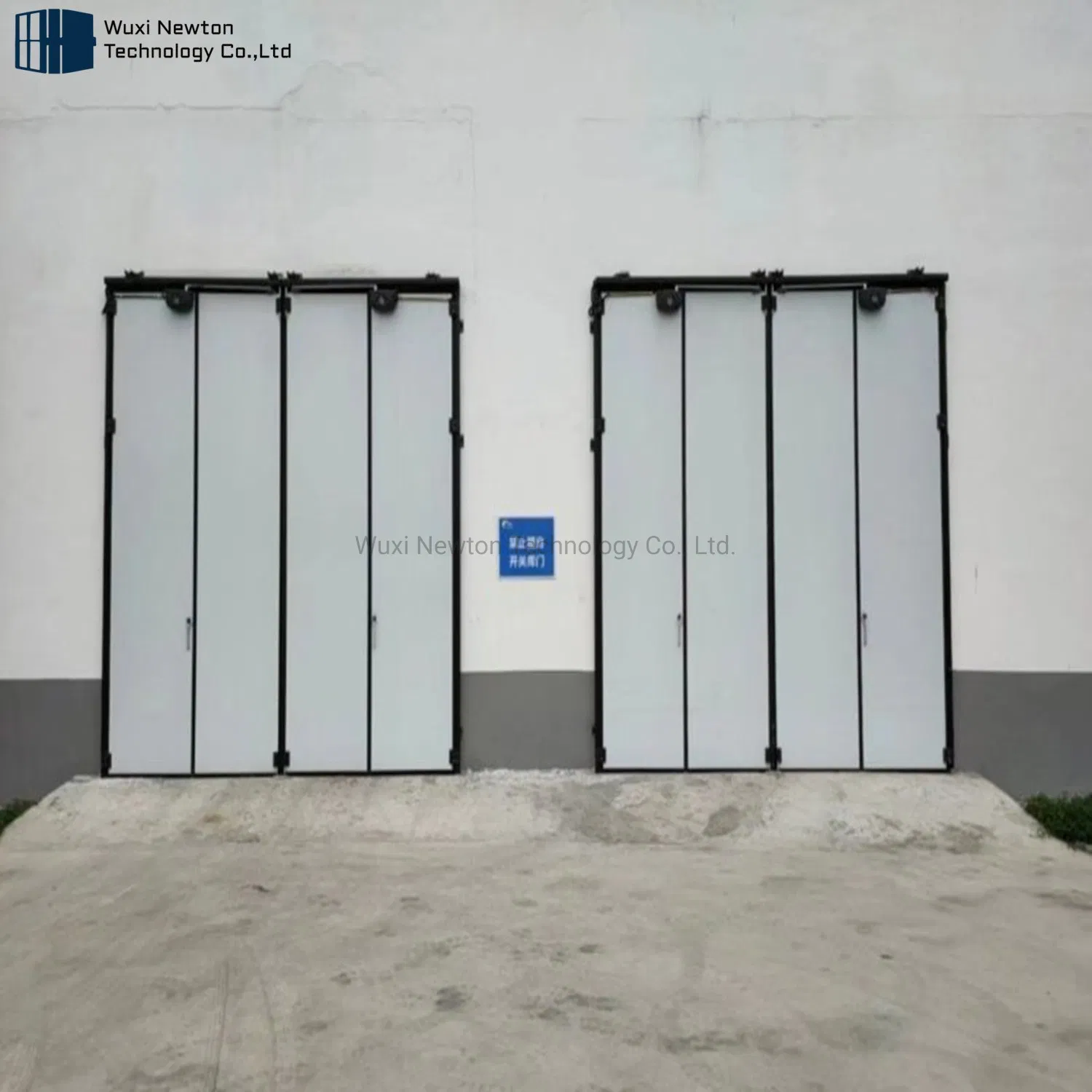 Electric Operated Automatic Horizontal Folding Industrial Steel Frame Doors