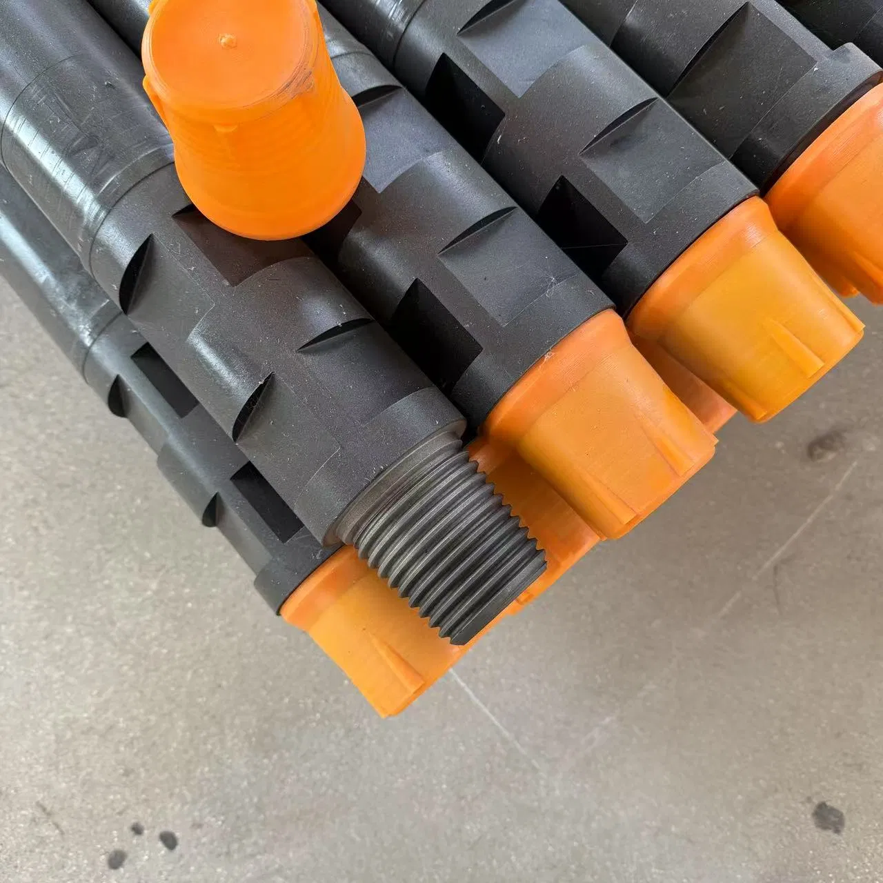 Factory Produces 76mm/89mm/102mm/114mm Drill Pipes for Drilling Water Well Drill Pipe