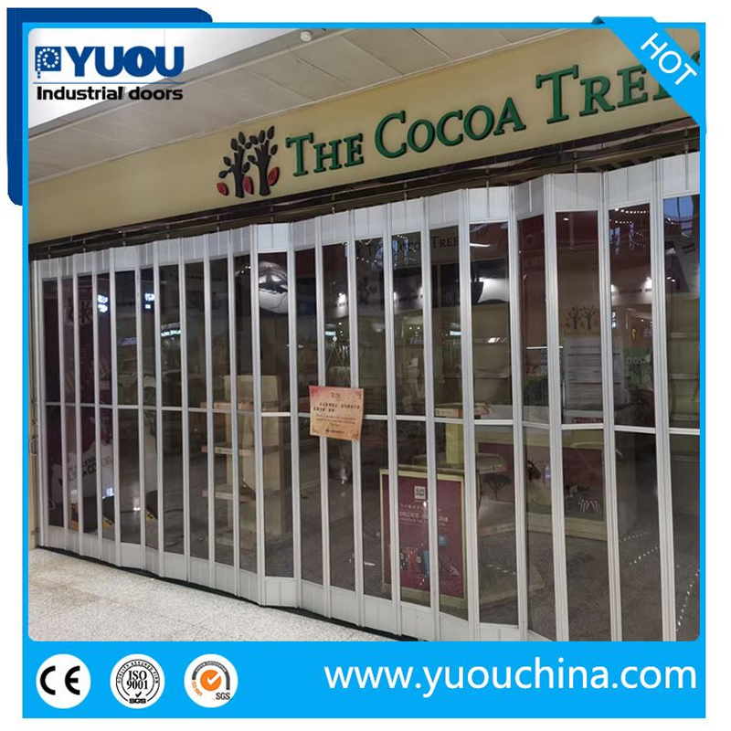 China Commercial Convenient Aluminum PC Transparent Folding Door