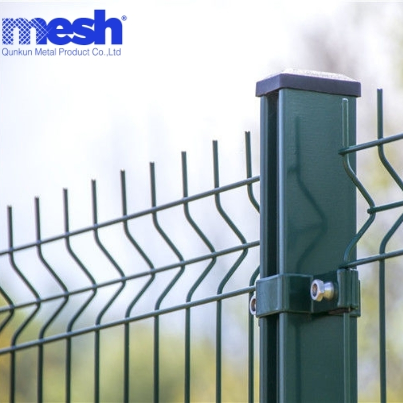 Color Painted Triangle Bending 3D Galvanized Welded Wire Mesh Fence Panels Home Outdoor 3D Curved Garden Fence for Fence Panel