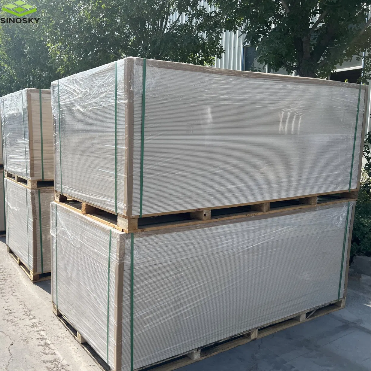 Weather Resistant Waterproof Cement Board Panels for Exterior Siding Material