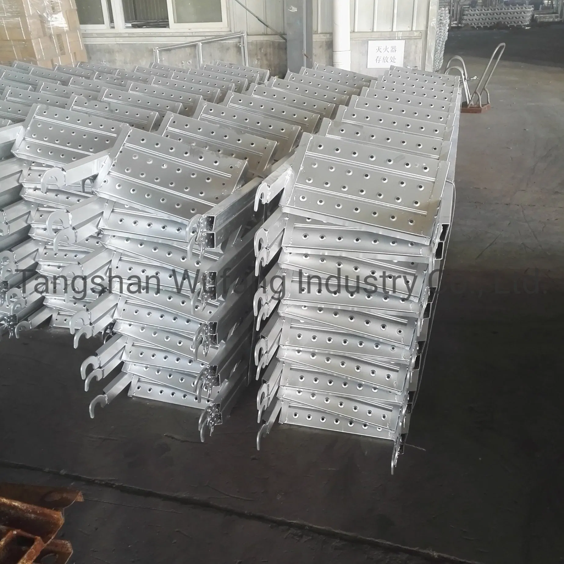 Galvanized Scaffolding Step Ladder Monkey Ladder Steel Staircase