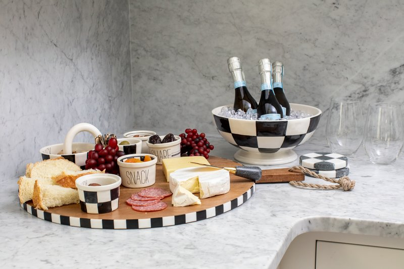 Unique Ceramic Bowl Set for Modern Culinary Presentation