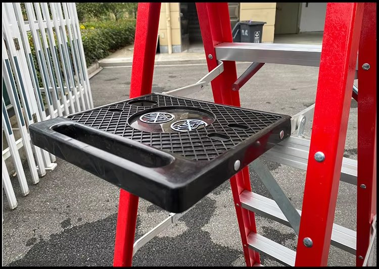 New Arrival FRP Folding 7-Step Ladder Use Around Electricity with Great Strength