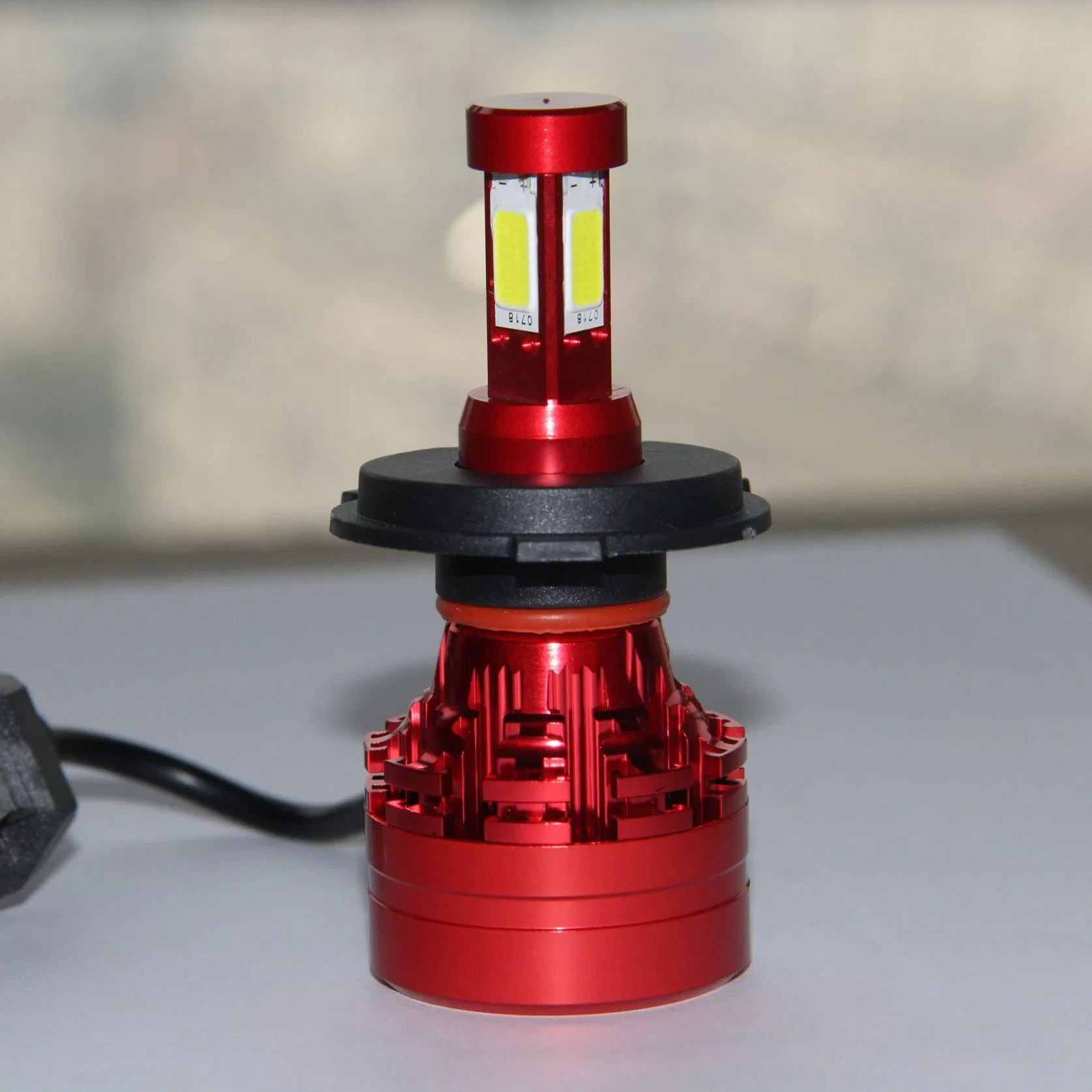 Высокомощная автомобильная светодиодная лампа 35W, 12В/24В