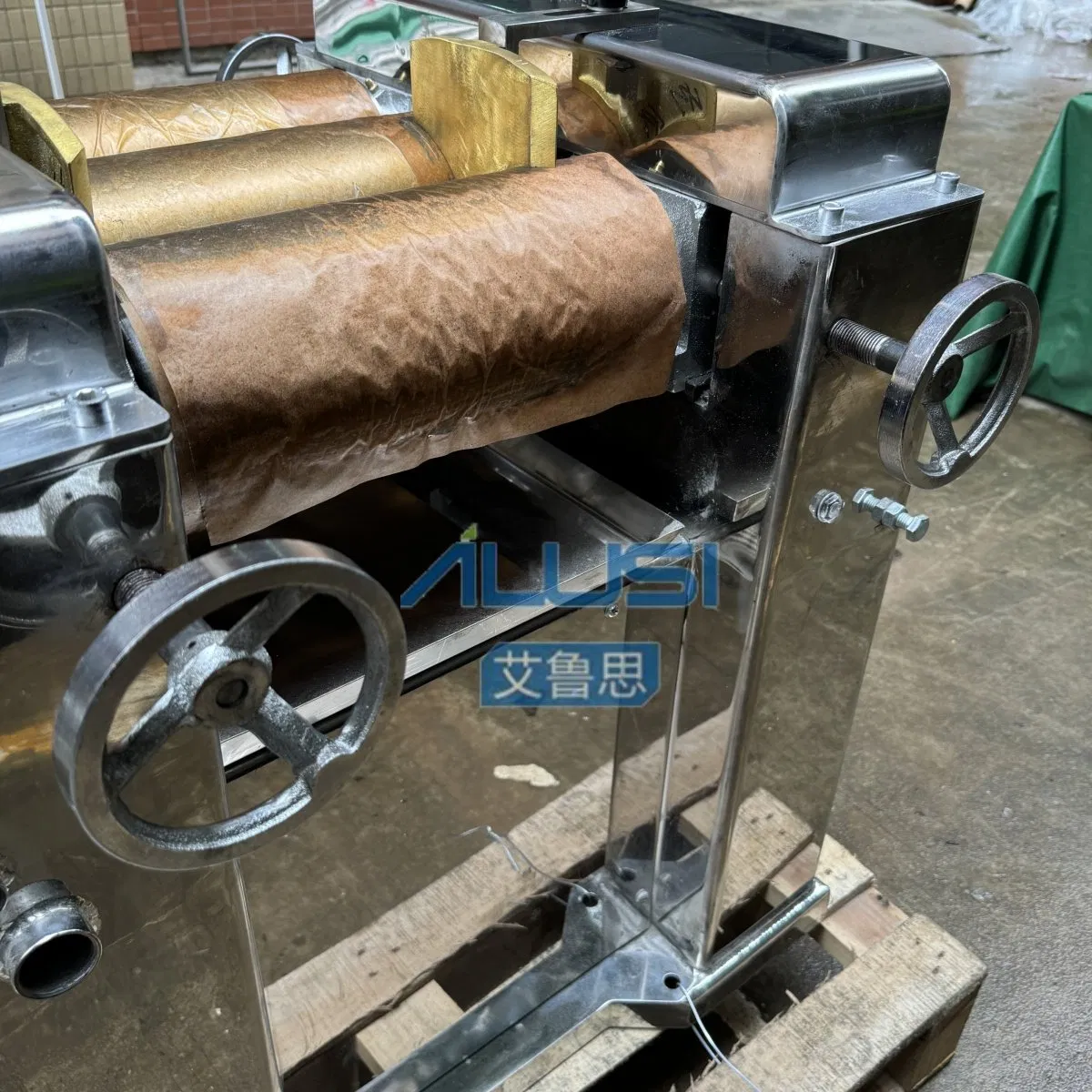 Ailusi Cosmatics Laboratory Ceramic Roller Grinder Coatings Inks Lipsticks Three Roll Mill