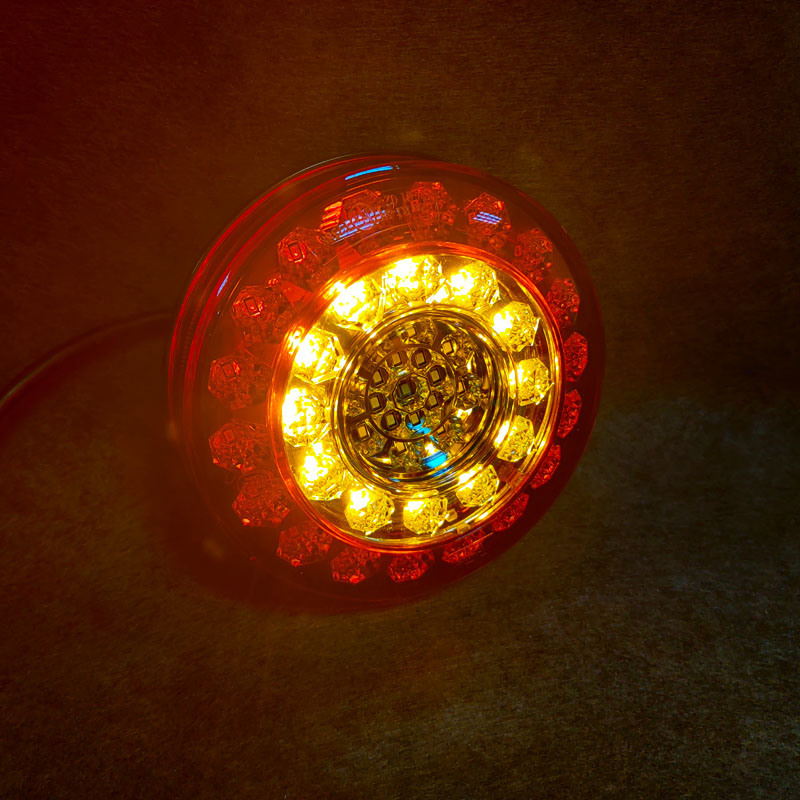 LED Light Truck Tail Light with E-MARK/ADR LT111