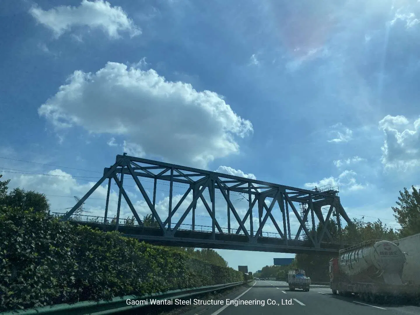 Prefabricated Steel Structure Bridge/Steel Girder/Truss Bridge/Arch Suspension Bridge/ Cable-Stayed Bridge/Beam Cantilever Pedestrian Bridge/Railway Bridge