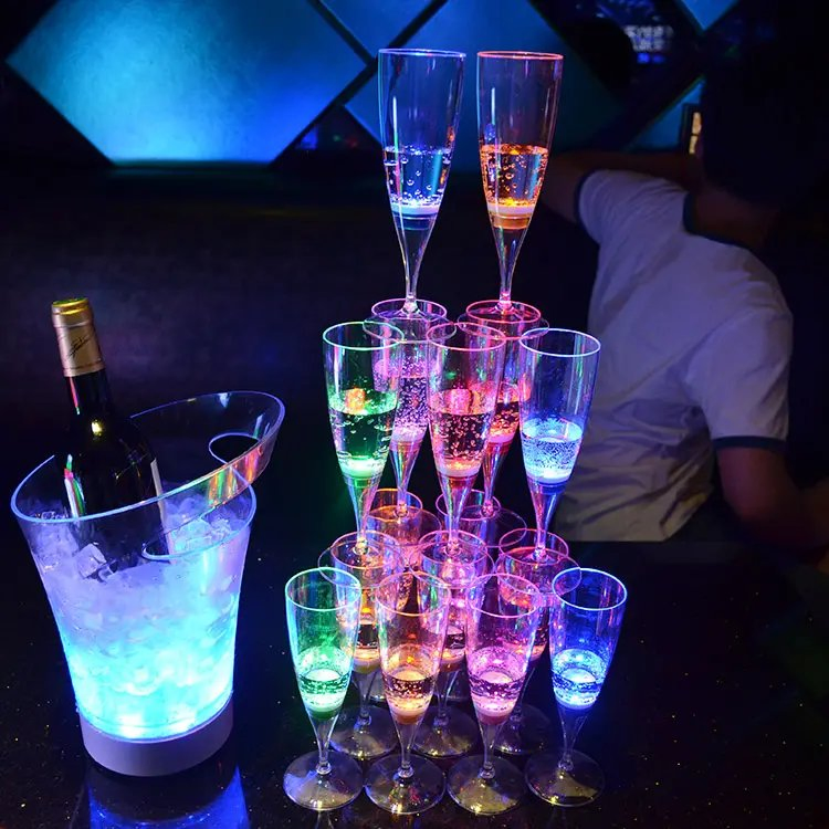 Hot Sell High Quality Factory Price 6oz LED Champagne Cup Hotel Light up Cup