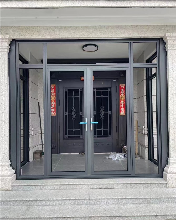 Sleek Minimalist Aluminum Alloy Swing Door for Modern Spaces