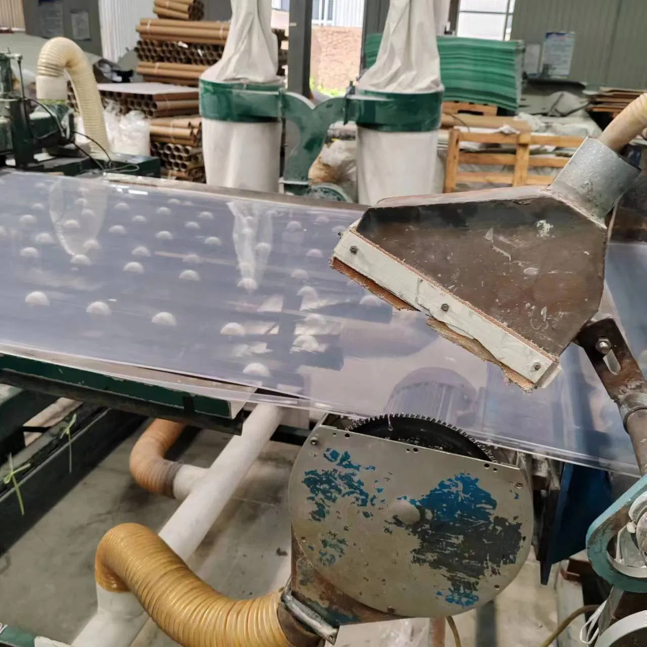 Crystal Smooth Heat-Resistant and Highly Transparent Table Mat Plastic Glass PVC Board