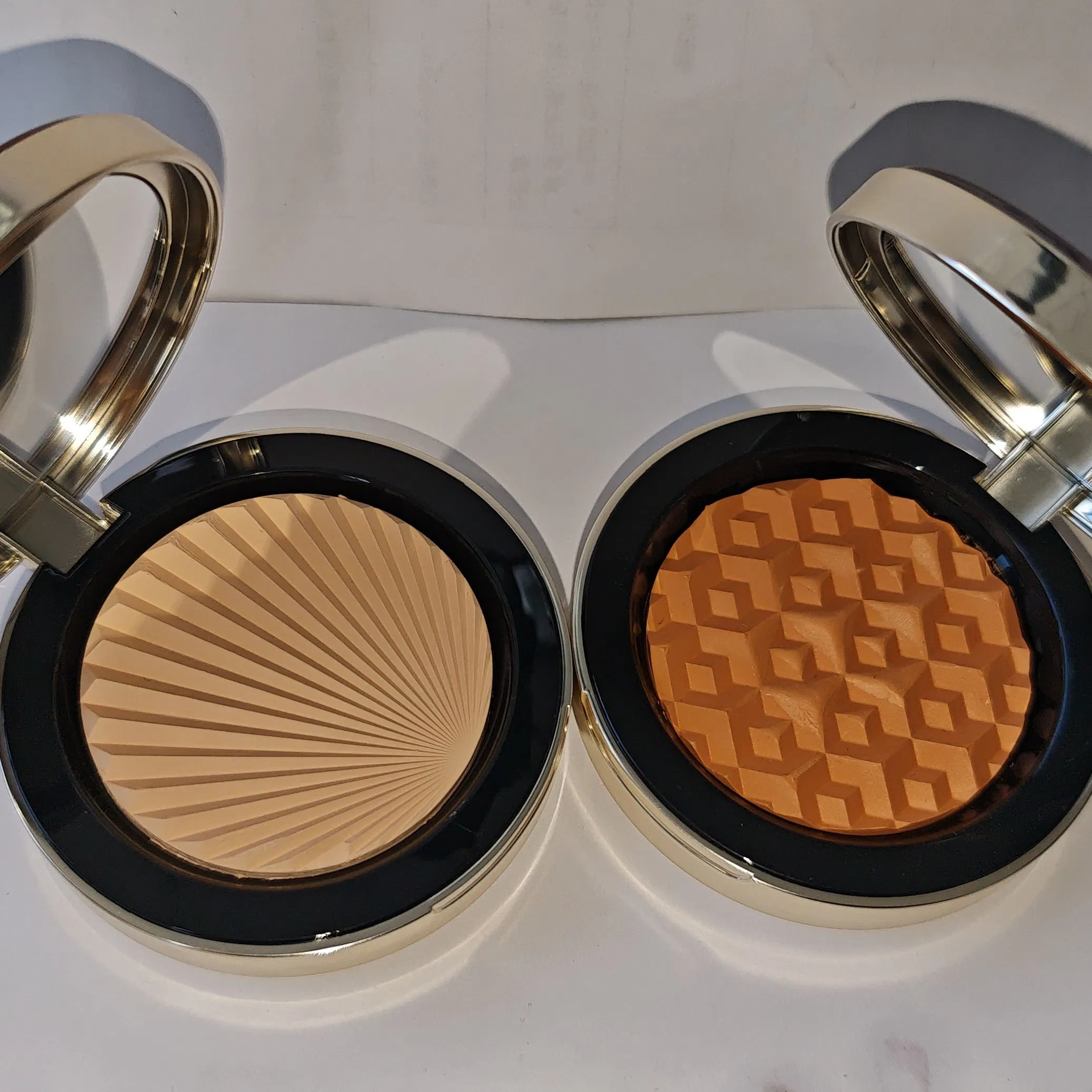 Radiant Glow Concealer for Brightening and Youthful Skin