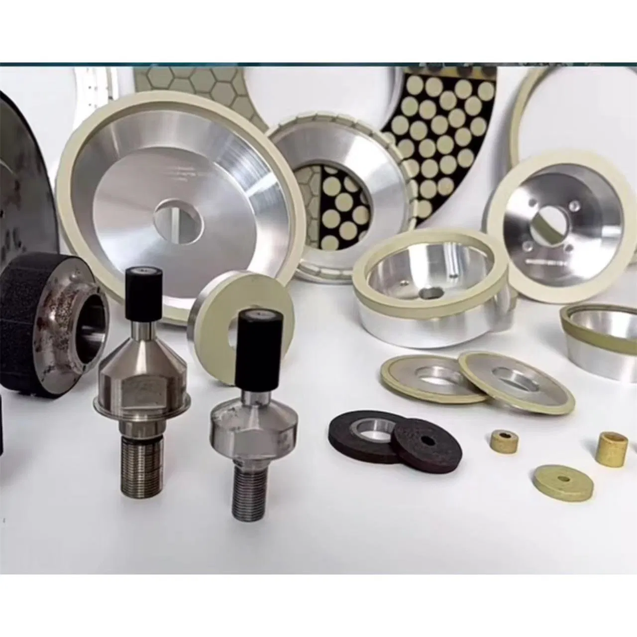 Бесцентровые шлифовальные круги Xinrui с алмазом и CBN