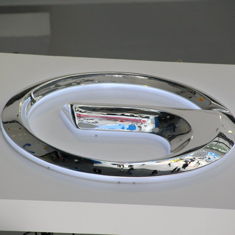 Goodbong Outdoor Business LED Brand 3D Design Car Logo LED Sign
