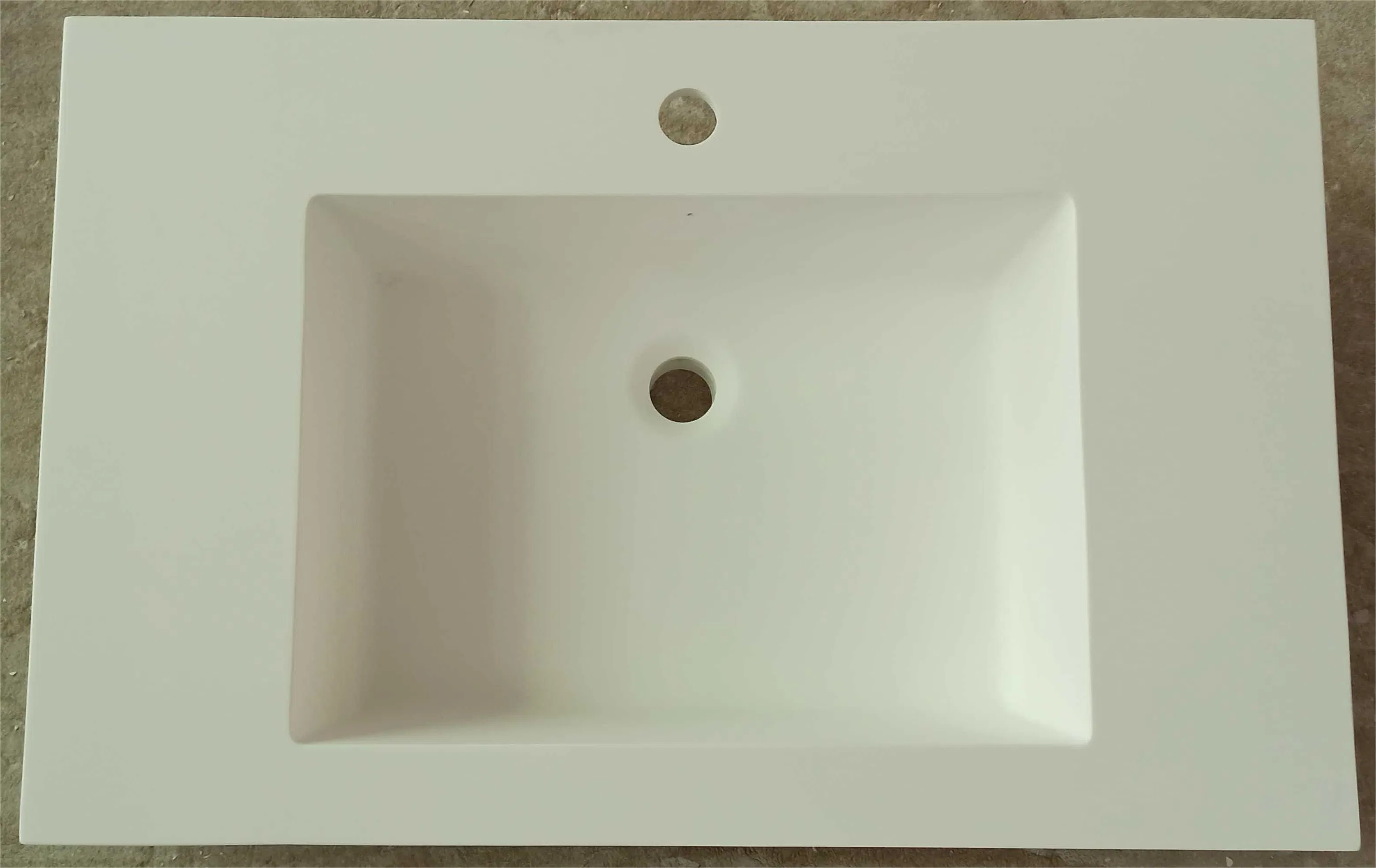 Настенная раковина из искусственного камня Modern Design