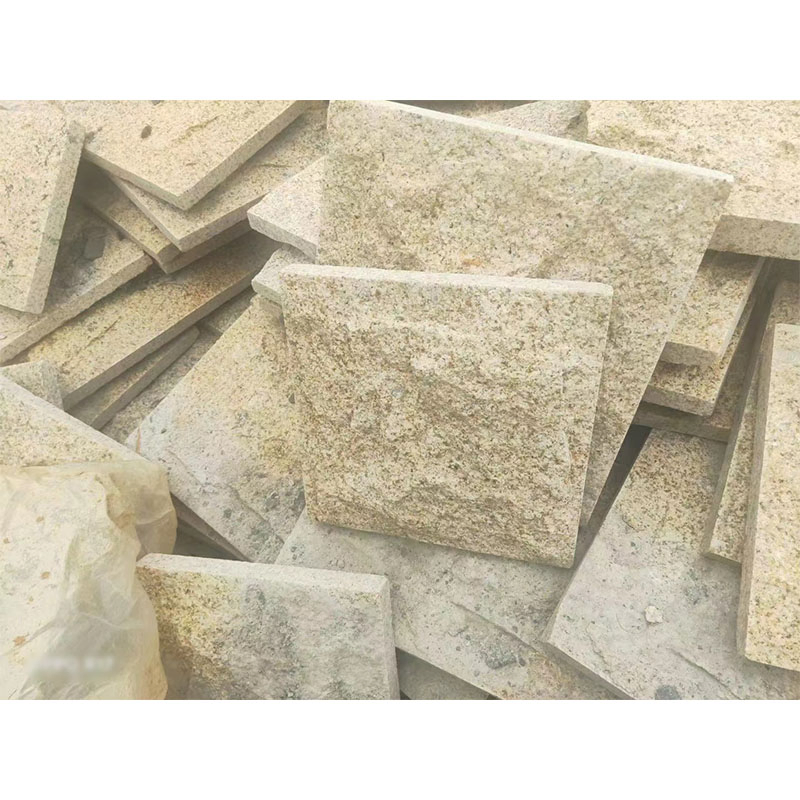 Pineappled/Mushroom/Split/Flamed G682 Misty Yellow/Sunset Gold/Rusty Beige/ Granite for Coping, Wall Panels/Kerbs/Step Stone/Cobbles Price