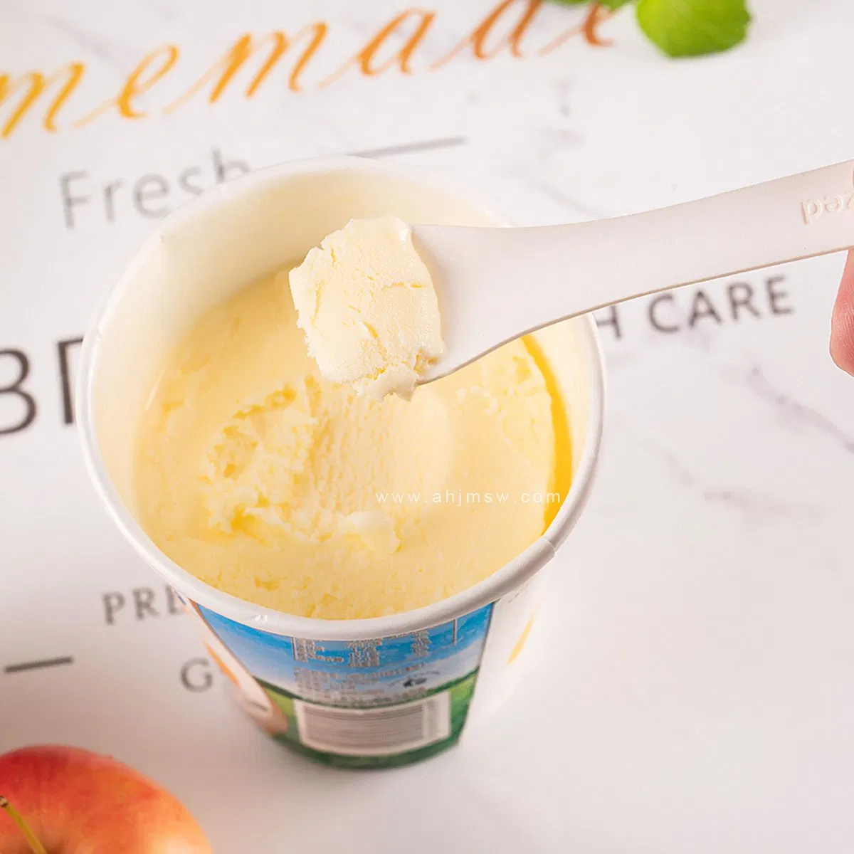 Disposable Dinnerware Kraft Paper Tableware Biodegradable and Compostable Materials