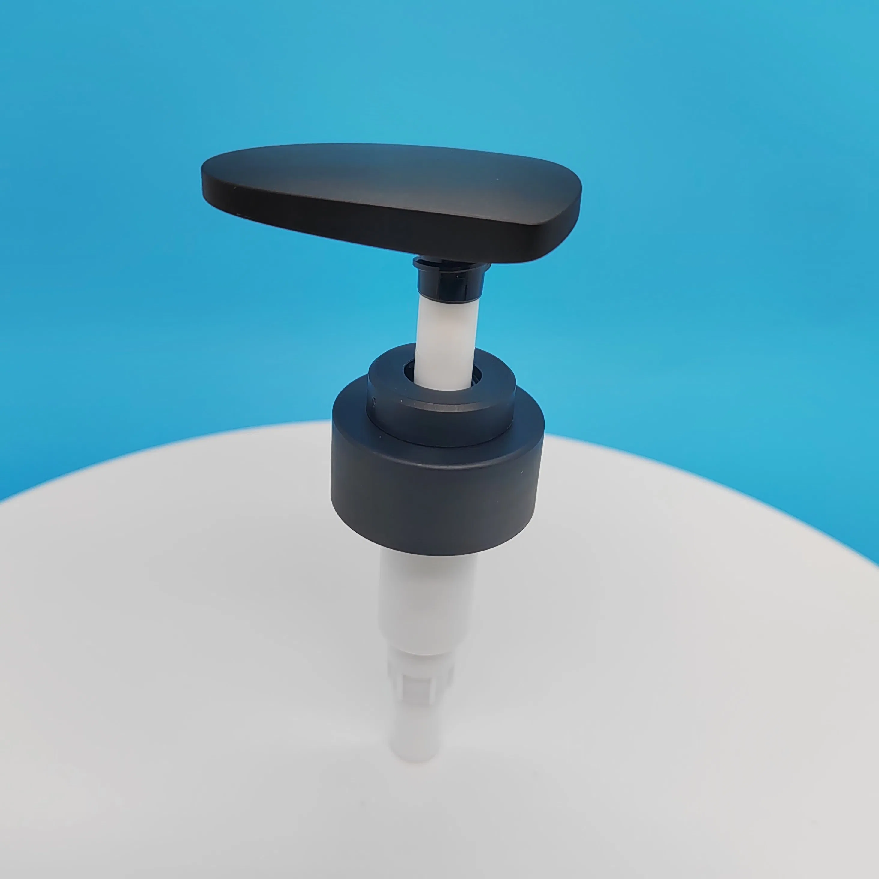 Matt 28/410 33/410 4cc Shampoo Shower Gel. Plastic Hand Press Lotion Pump