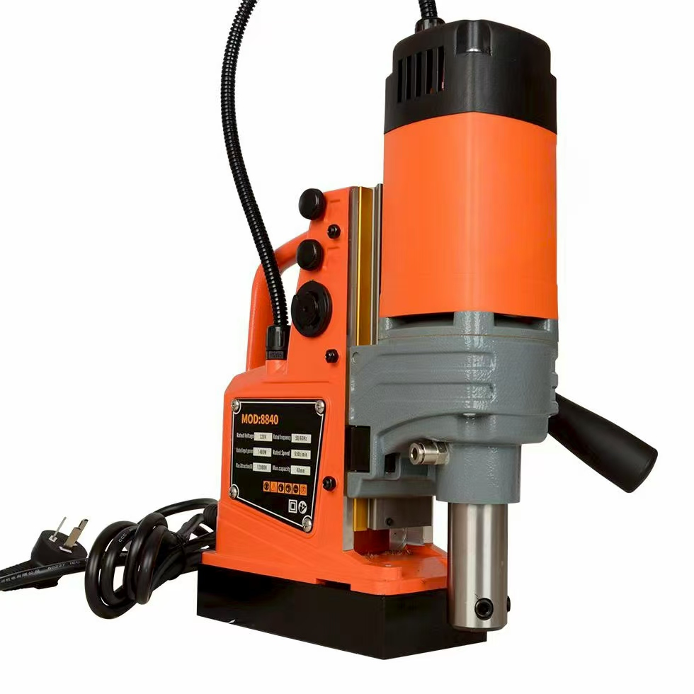 Магнитный сверлильный станок Vedon 8823RE с нарезанием резьбы