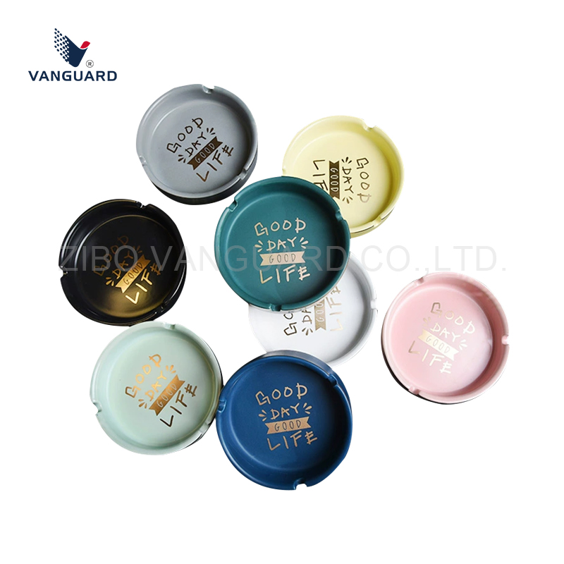Modern Creative Logo Design Ashtray Custom Color Tabletop Ashtray Ceramic Round Shape Ashtray for Daily Use
