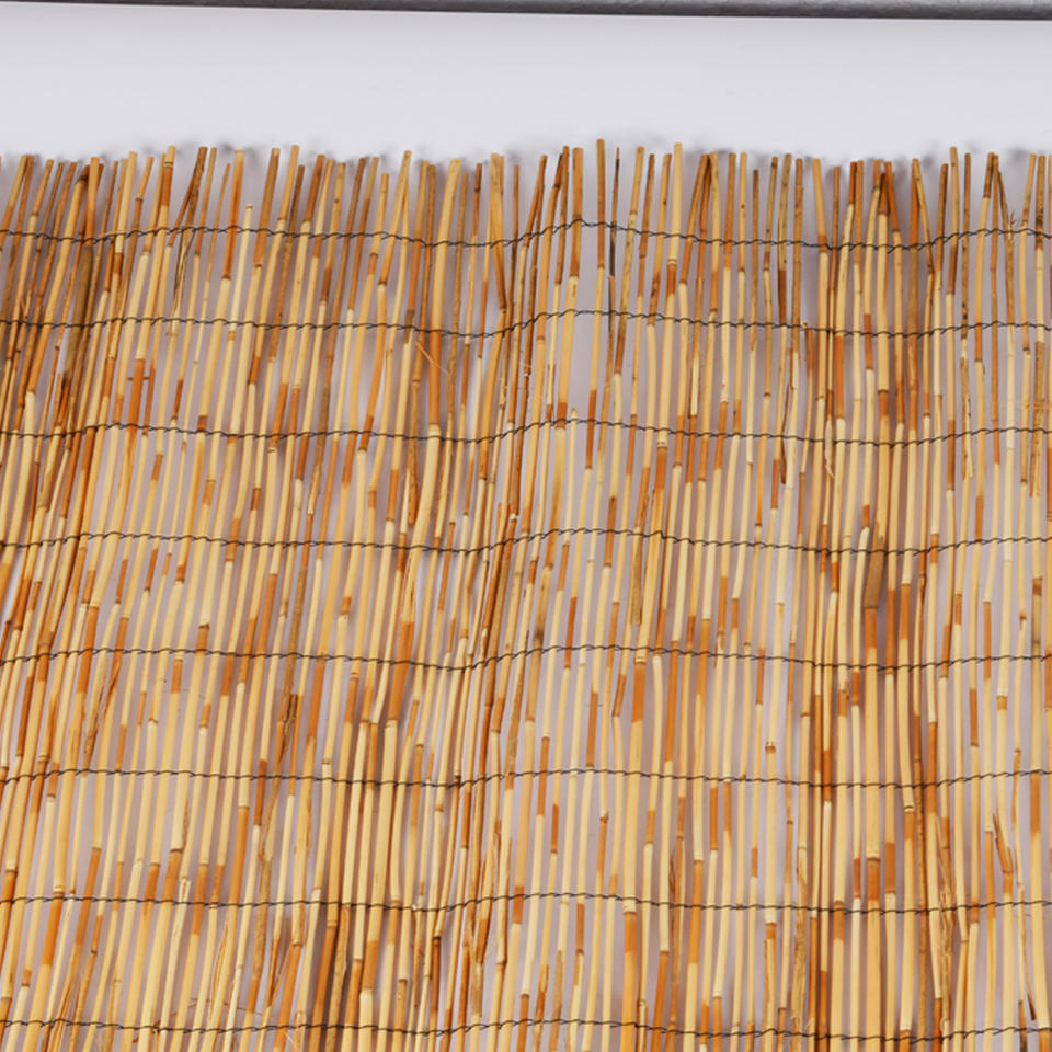 2m Outdoor Reed Fence Panel Artificial Reed Screen Garden Decoration/Security Fence for Landscape