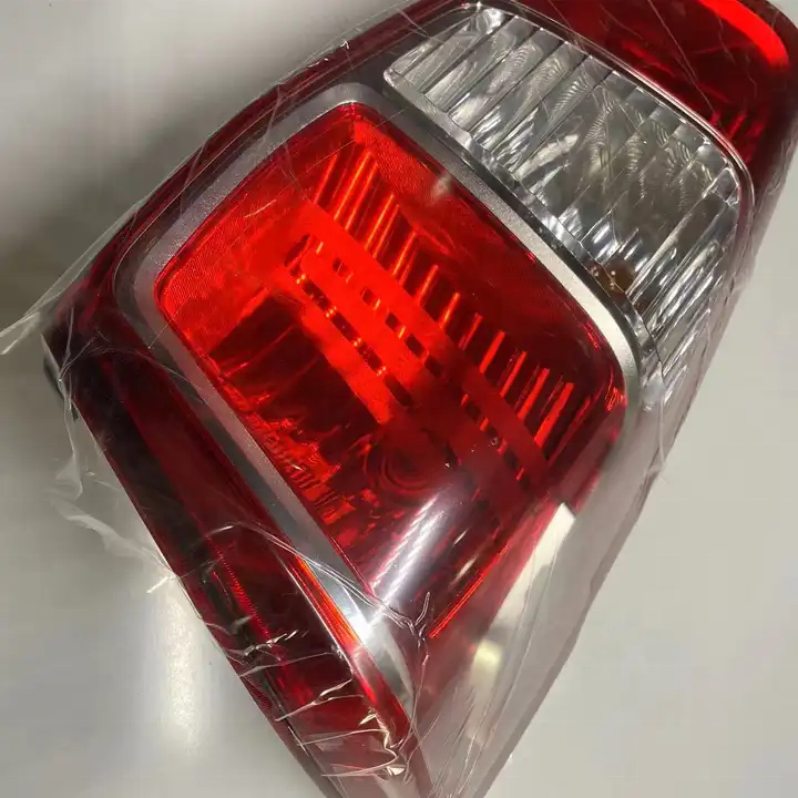 Фонарь задний Ssangyong Actyon Rexton Korando Musso Rodius Tivoli