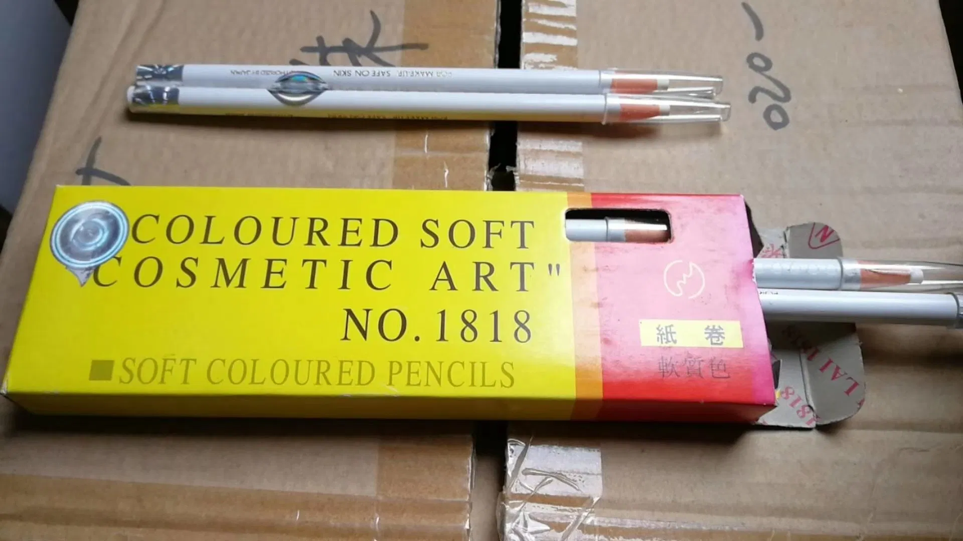 Ss219 Multi-Color Waterproof Peel off Eyebrow Pencil Factory 1818 Have Stock