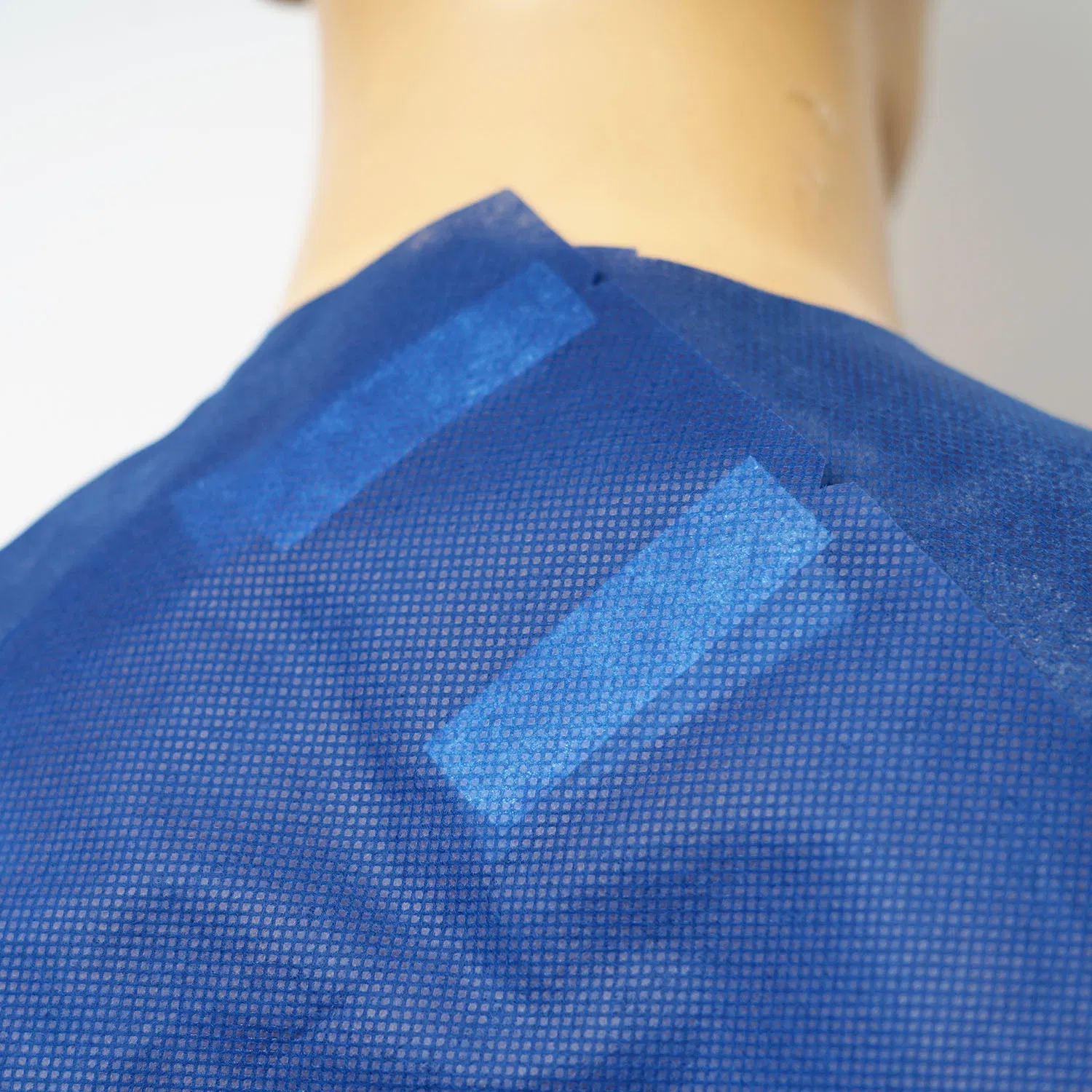 Nonwoven Disposable Hair Cape for Salon Barber and Beauty Use