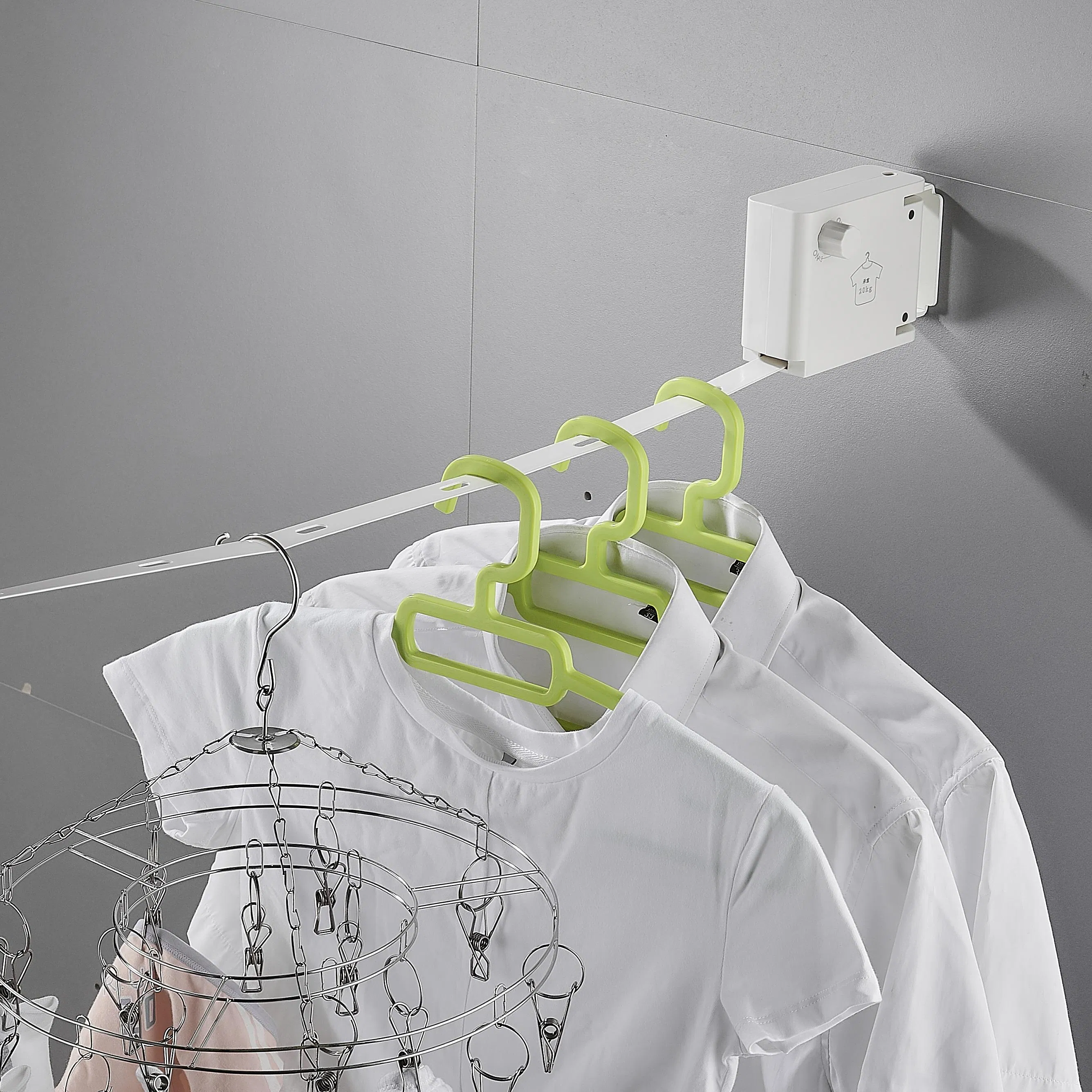 2.7m White Bathroom Laundry Hotels Hanging Drying Retractable Clothesline