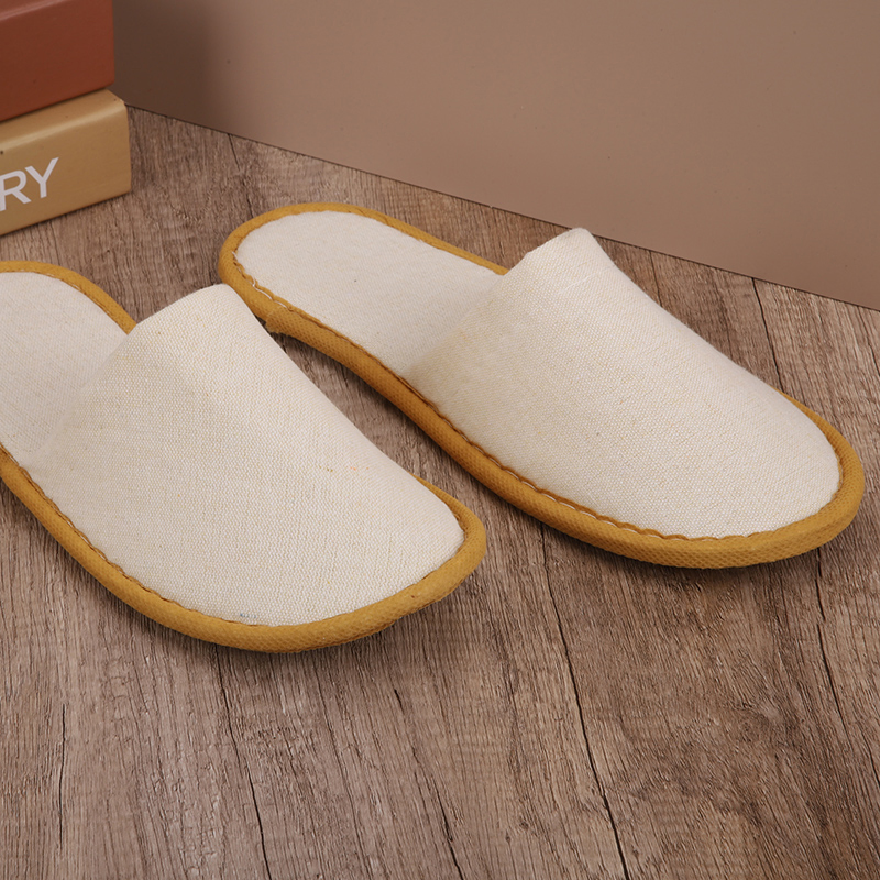 Custom Disposable Hotel Slippers Canvas Biodegradable Luxurious Style with EVA Sole Travel
