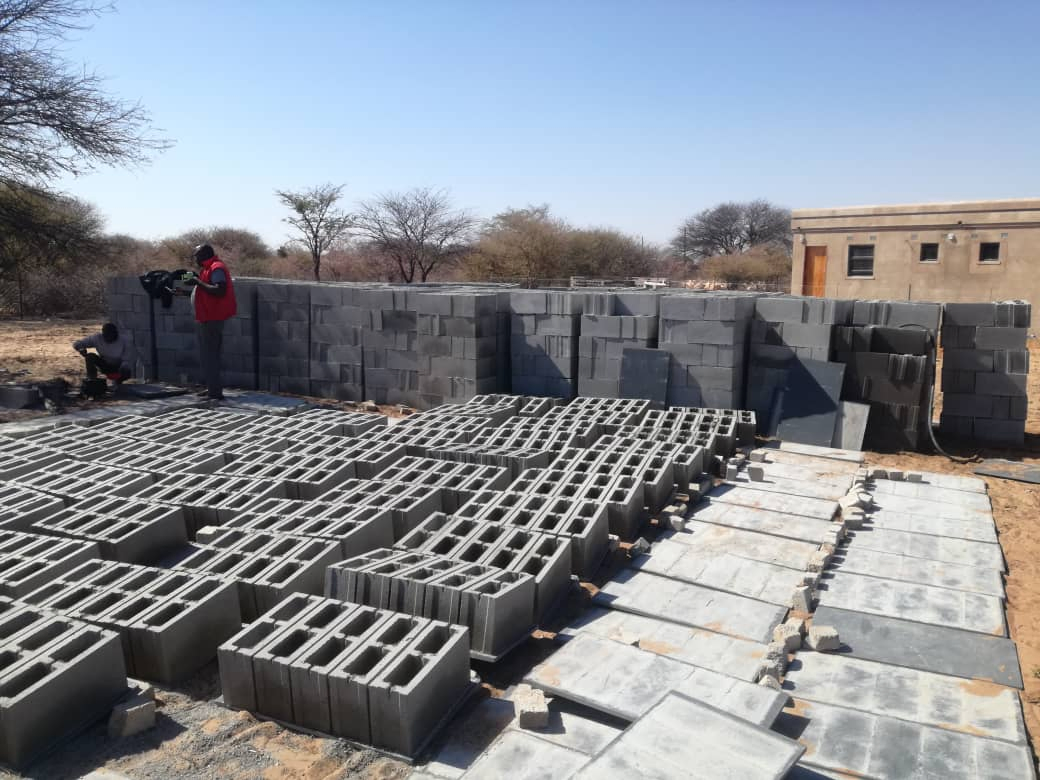 Automatic Block Making Machine for The Hollow and Paving Blocks