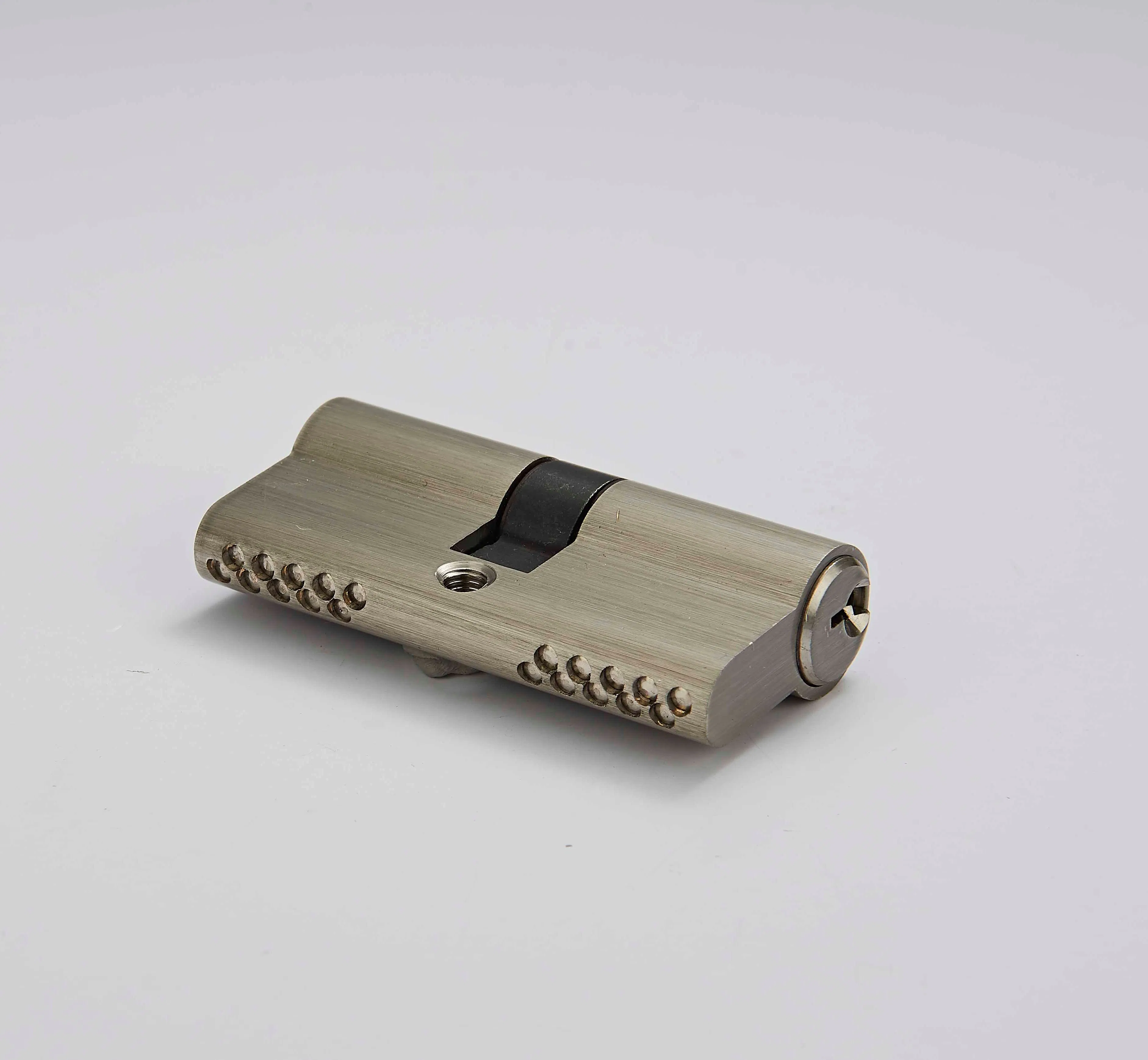 Anti Corrosion Electroplating European Style Safety Door Accessories Copper Lock Cylinder