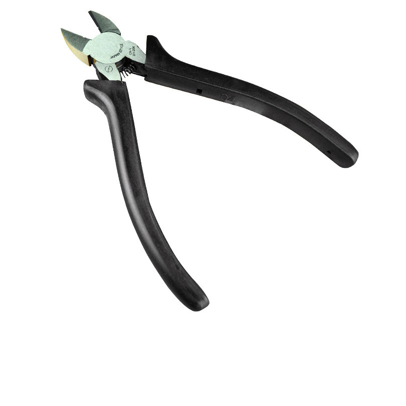 Многофункциональные комбинированные плоскогубцы