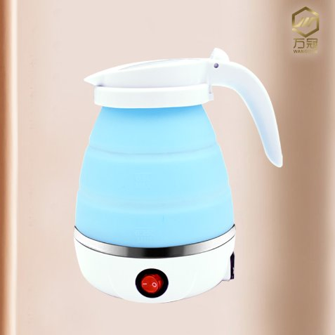 Compact Electric Kettle for Effortless on-The-Go Tea and Coffee