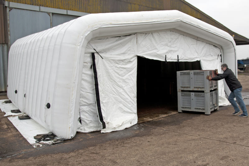 Inflatable Warehouse Tent Inflatable Chill Room for Store