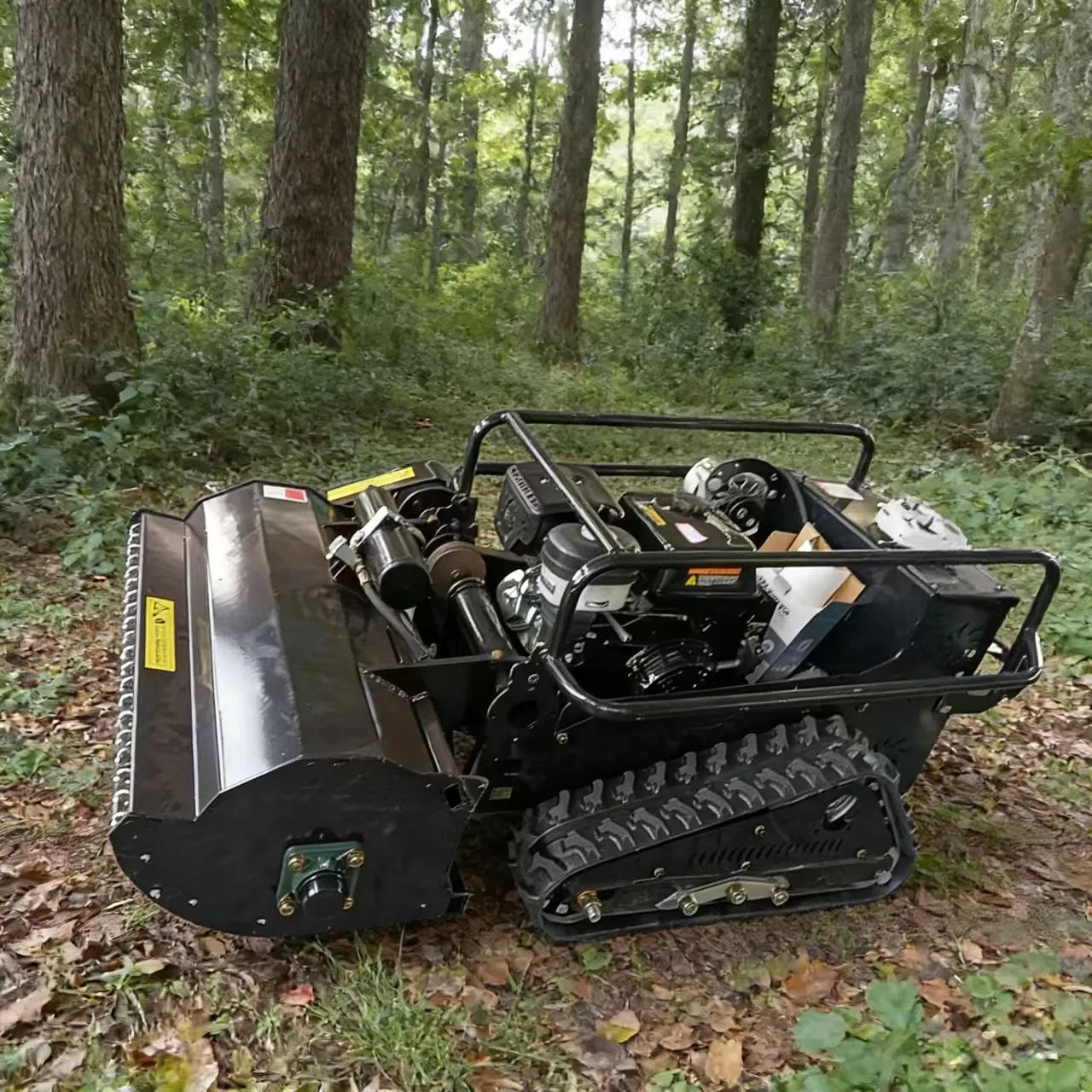 Гусеничная газонокосилка с дистанционным управлением 800мм