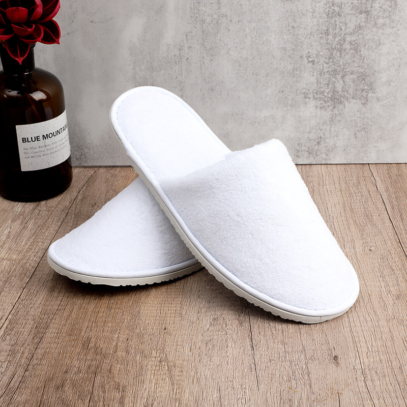 Custom Logo Coral Velour Disposable Hotel Slippers Luxury Plush Slippers