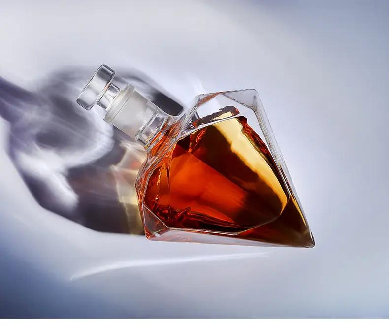Factory Wholesale Diamond Shaped Wine Decanter High Borosilicate Glass Decanter