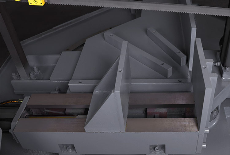 Ленточная пила по металлу универсальная стандартная