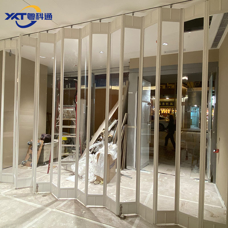 Hot Commercial Aluminium Polycarbonate Crystal Folding Doors for Shopping Mall